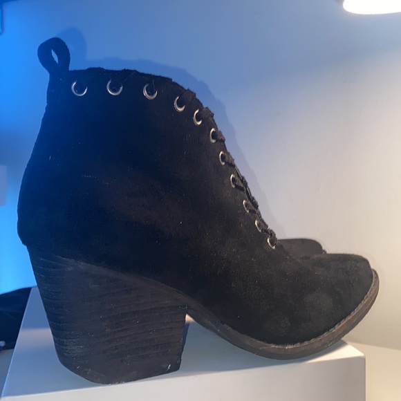 Coconuts by Matisse | Black Alabama Booties | size 6.5 - Picture 12 of 13